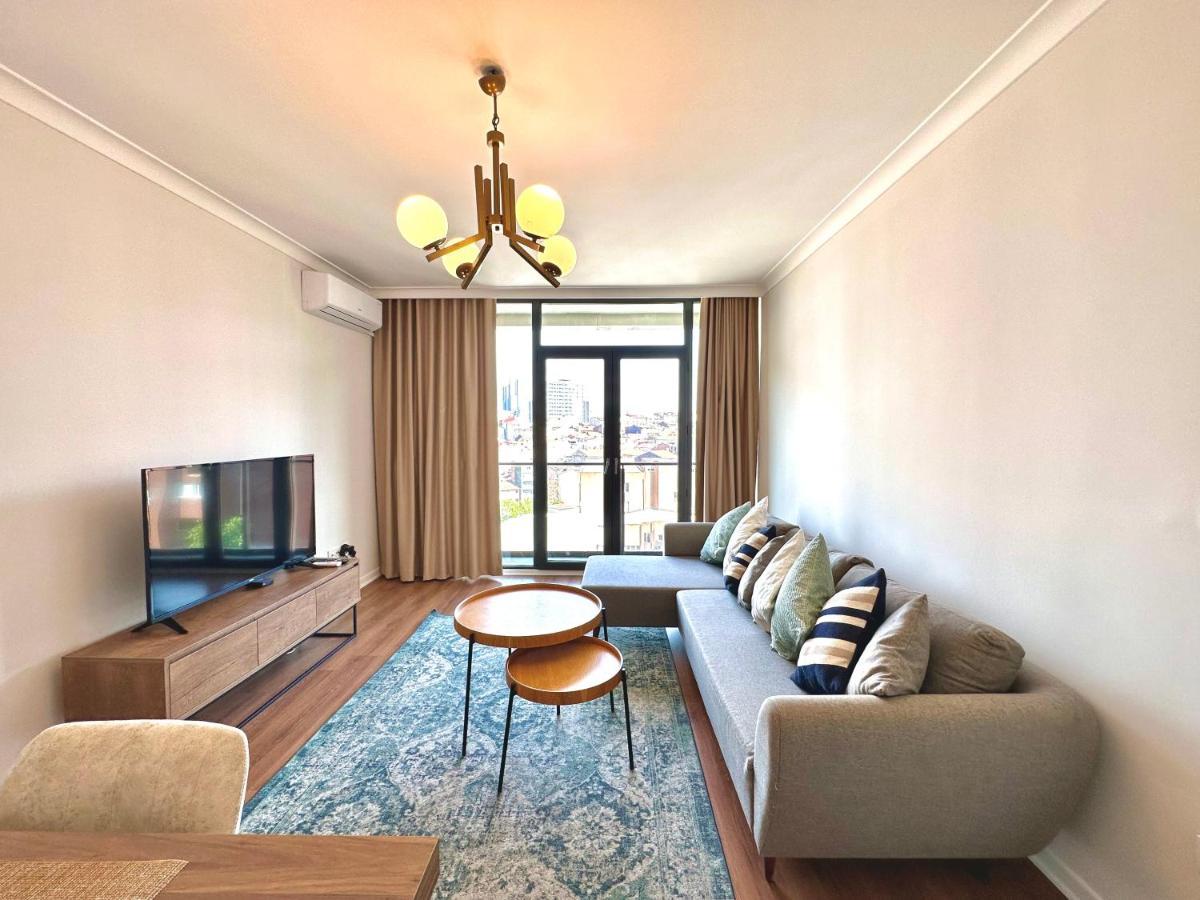 Sisli Modern Residence, 2 Bedroom Apartments, 250m Metro Station Appartement Istambul