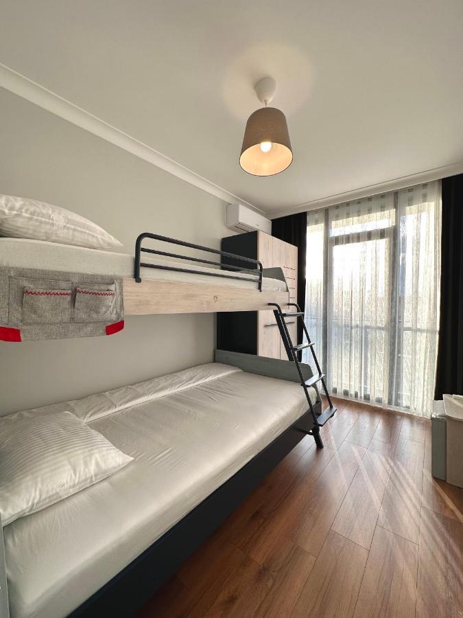 Sisli Modern Residence, 2 Bedroom Apartments, 250m Metro Station Appartement Istambul